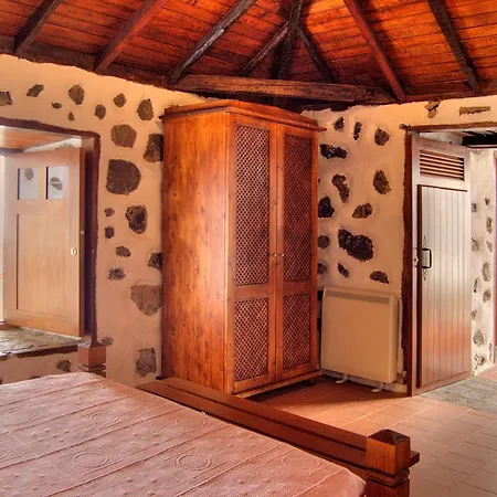 Holidaynorthtenerife Montiel Country house Icod De Los Vinos